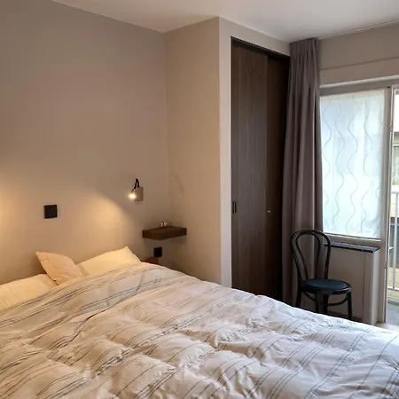 Apartment In Nieuwpoort With Ocean Views, Cleaning Included